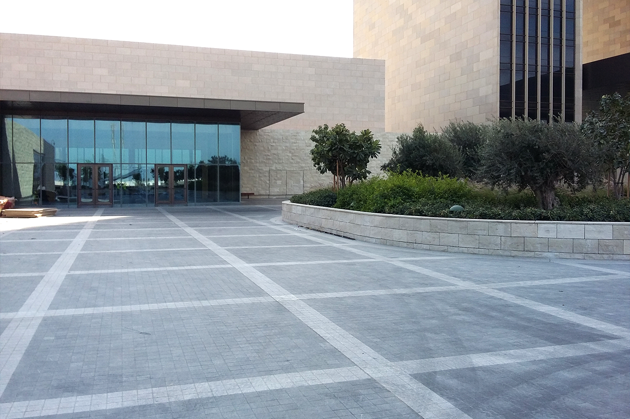 Raffles Al Areen Palace